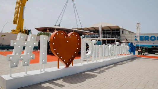 Dinner in the Sky Dubai | 50 Metrede Yemek Deneyimi