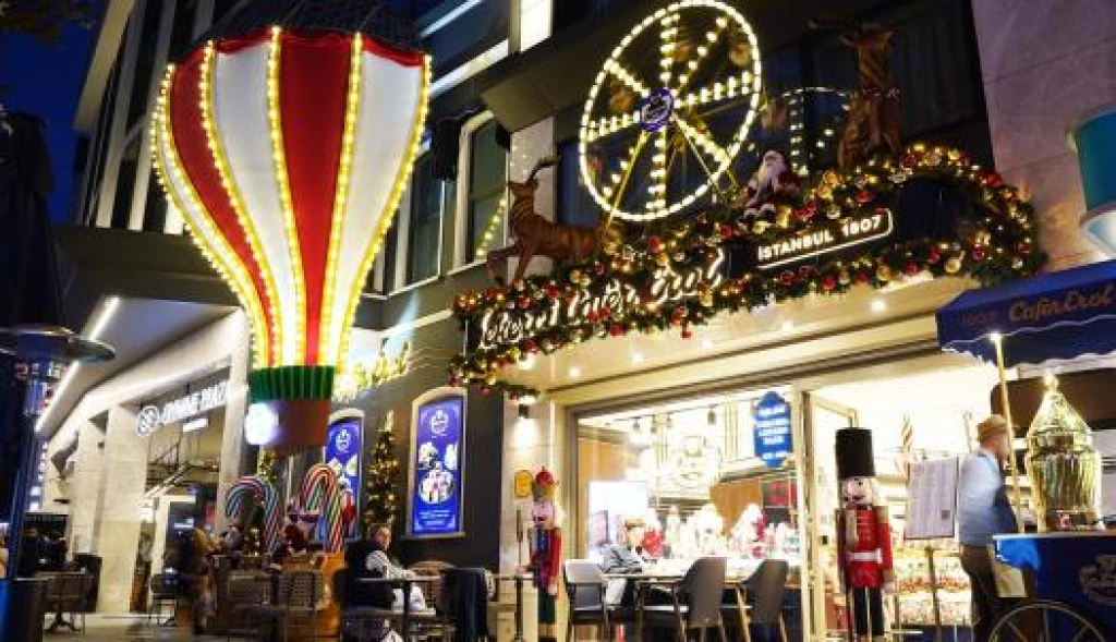 Bosphorus Boat Tour and Fairy-Tale Istanbul Tour