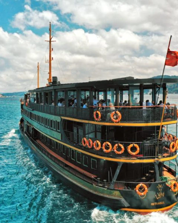 Bosphorus Boat Tour and Fairy-Tale Istanbul Tour