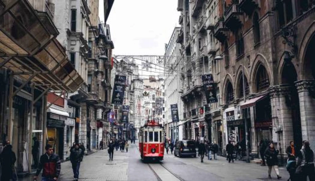 Bosphorus Boat Tour and Fairy-Tale Istanbul Tour