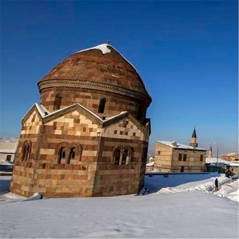 Uçak & Doğu Ekspresi İle Van Kars Erzurum Turu Thy İle / 3 Gece Otel Konaklamalı