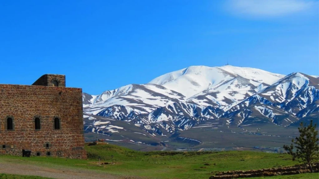 Uçak & Doğu Ekspresi İle Van Kars Erzurum Turu Thy İle / 3 Gece Otel Konaklamalı
