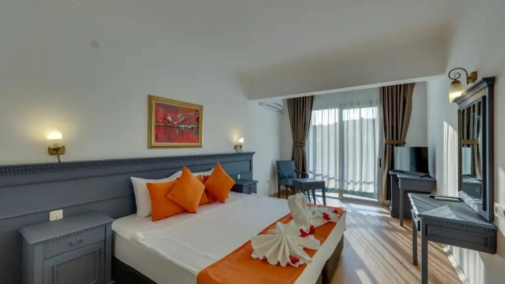 Regulus Gümbet Beach Hotel / 3 Gece 4 Gün / İstanbul Bursa ve İzmir Kalkışlı