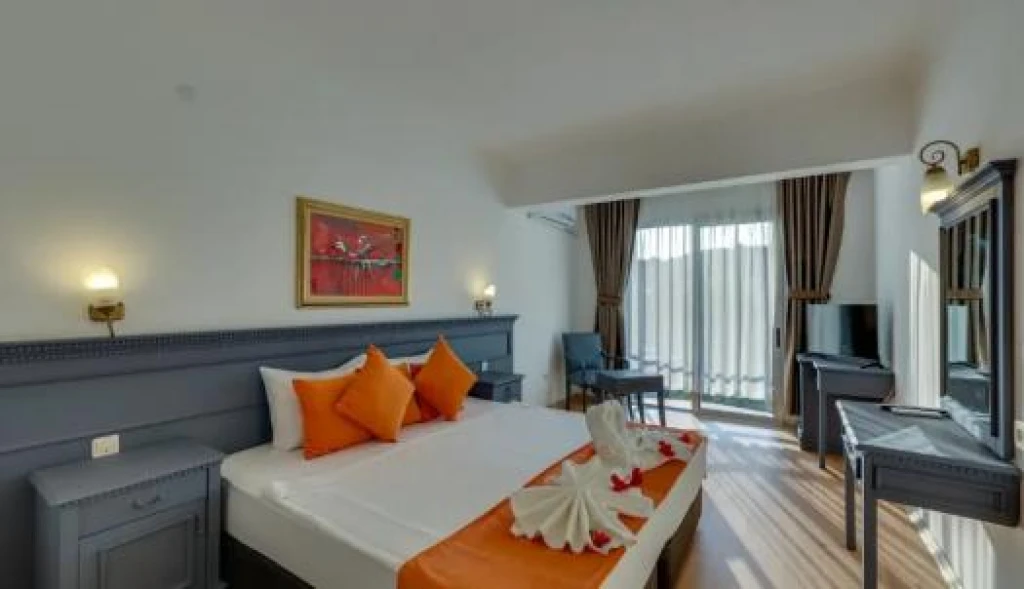 Regulus Gümbet Beach Hotel / 3 Gece 4 Gün / İstanbul Bursa ve İzmir Kalkışlı