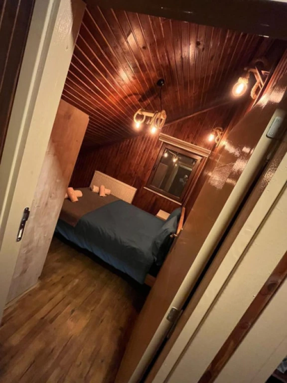  İznik Villa House 2 ( Havuzlu- Jakuzili - Şömineli ) 11-1-1
