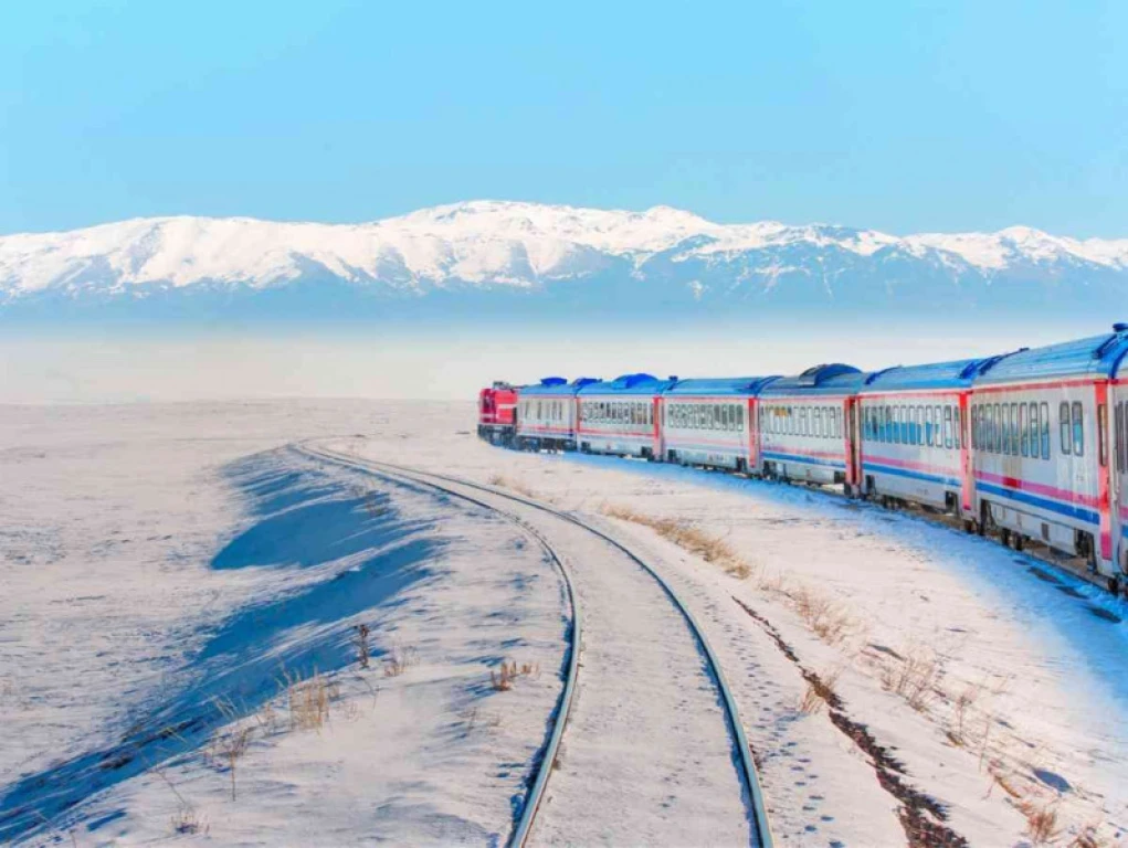 Touristic Eastern Express Kars Tour (Departing from Istanbul - Train Outbound - Return by Plane)
