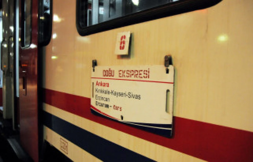Touristic Eastern Express Kars Tour (Departing from Istanbul - Train Outbound - Return by Plane)