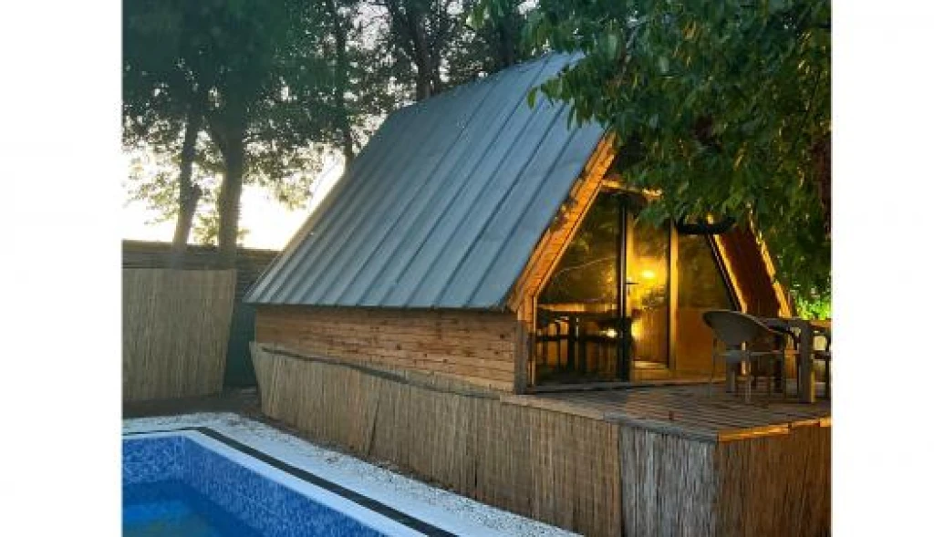 İznik Farm House (With Pool and Wood Stove)