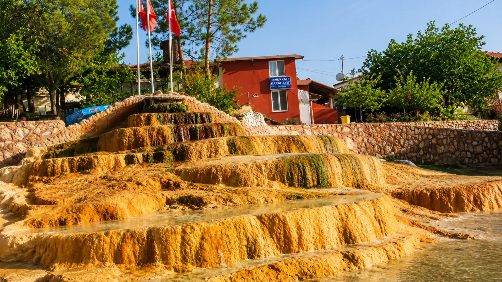 Cotton Castle