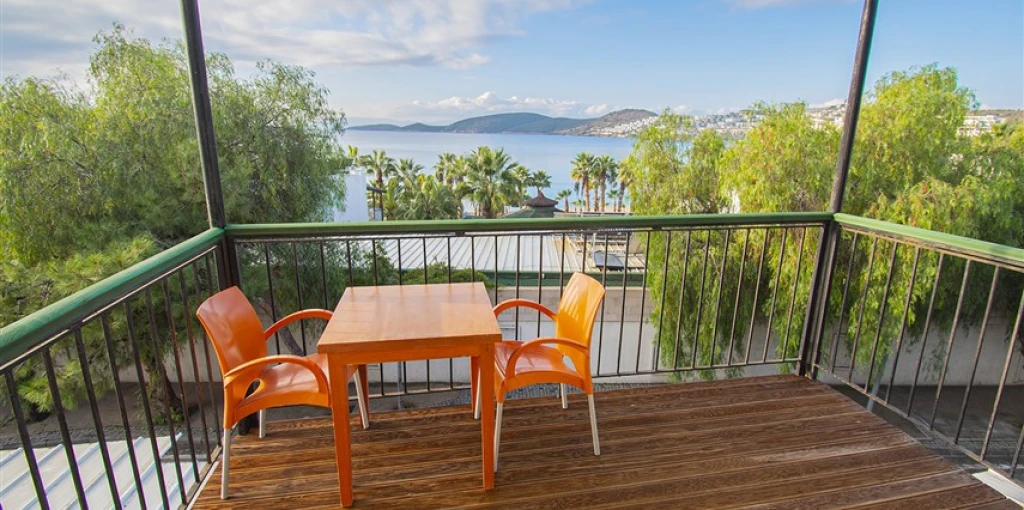 Sami Beach Otel Bodrum Bursa Çıkışlı 