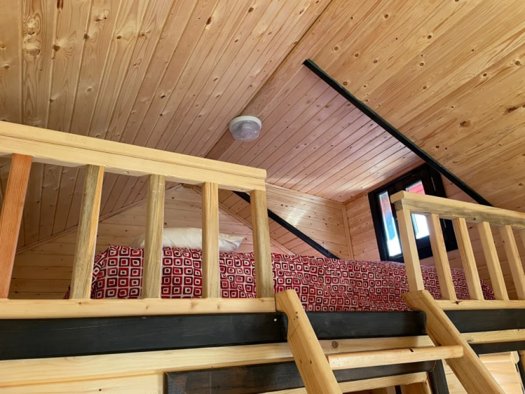 İznik Red House Bungalov (Havuzlu)