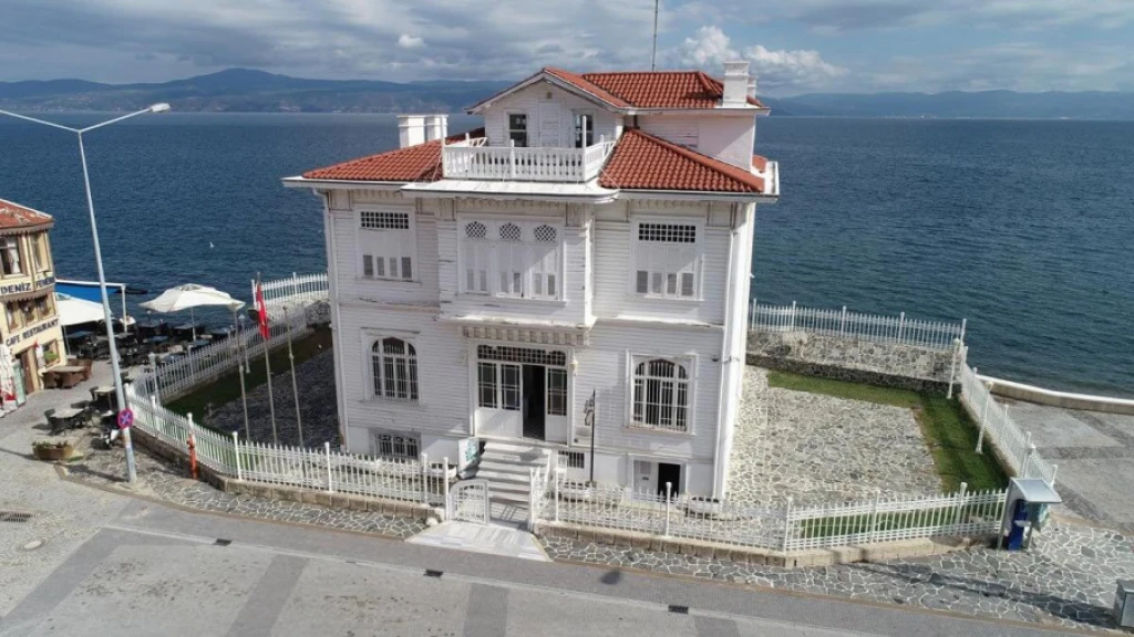Suuçtu Şelalesi , Karacabey Longozu ,Trilye , Gölyazı Turu