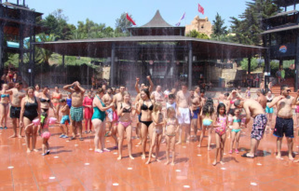 Adaland Aqupark Turu   Bursa Çıkışlı