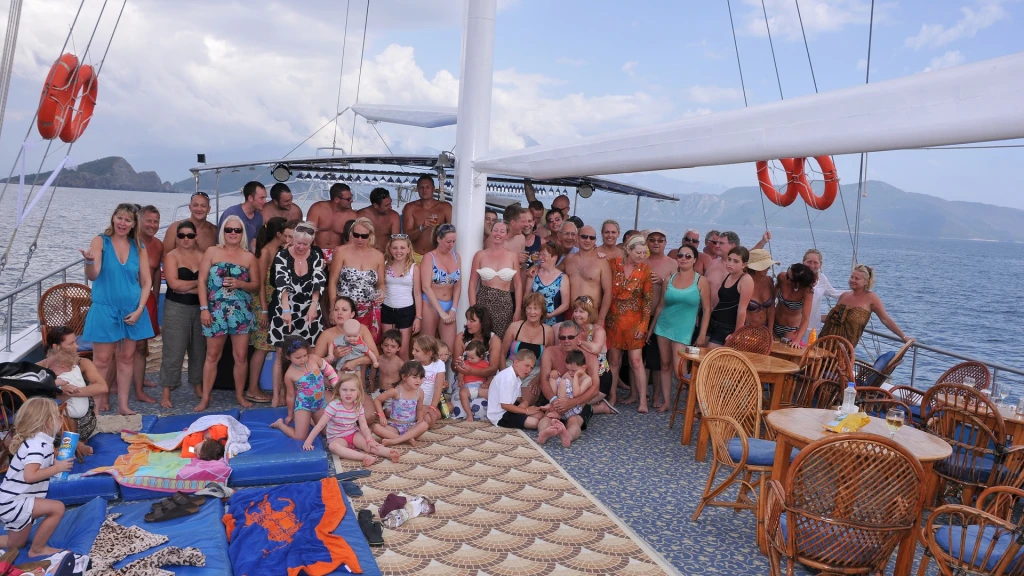 Fethiye 12 Islands Boat Trip with Hotel Transfer & Lunch