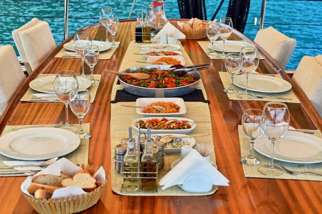 Derin Deniz Gulet - Luxury