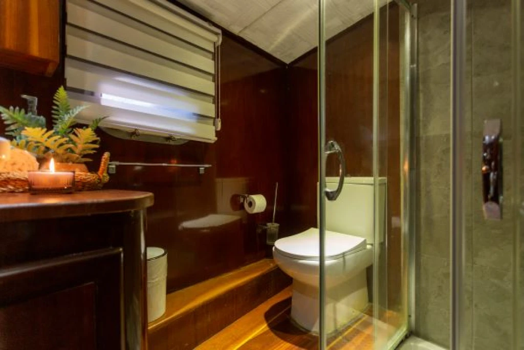 Gulet Yucebey 1 | Luxury Yacht Charter & Blue Cruise