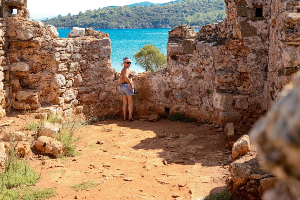 Marmaris Cleopatra Island Boat Trip with Lunch & Soft Drinks