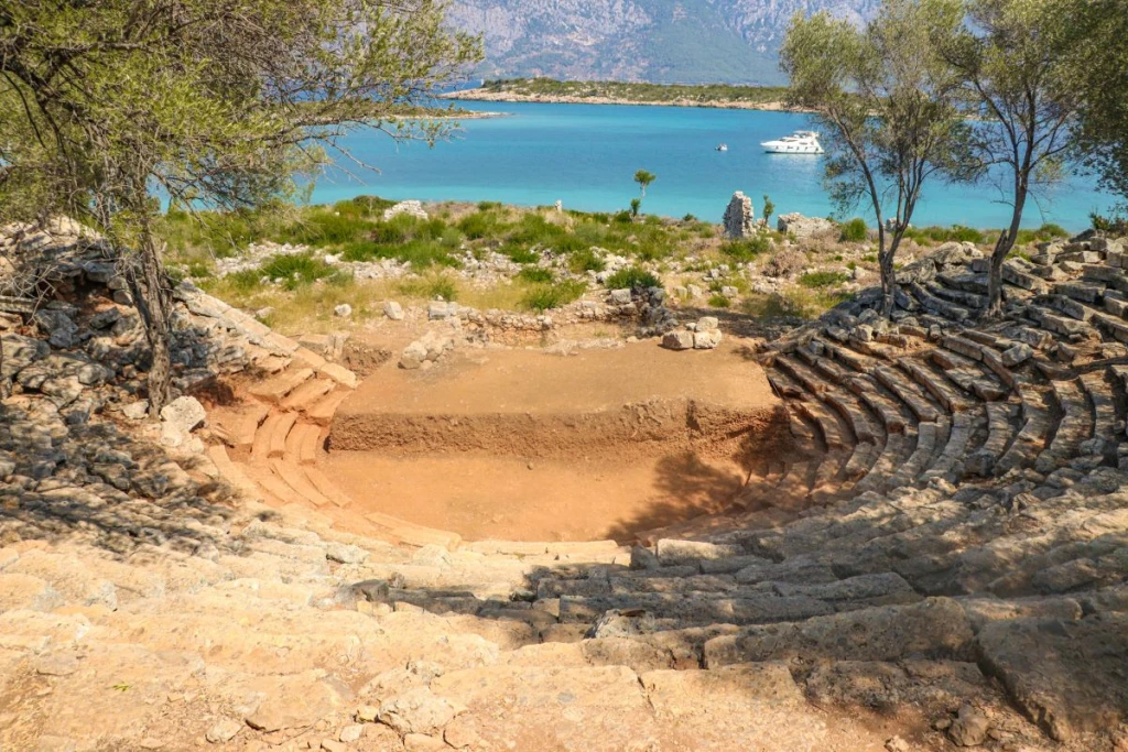 Marmaris Cleopatra Island Boat Trip with Lunch & Soft Drinks