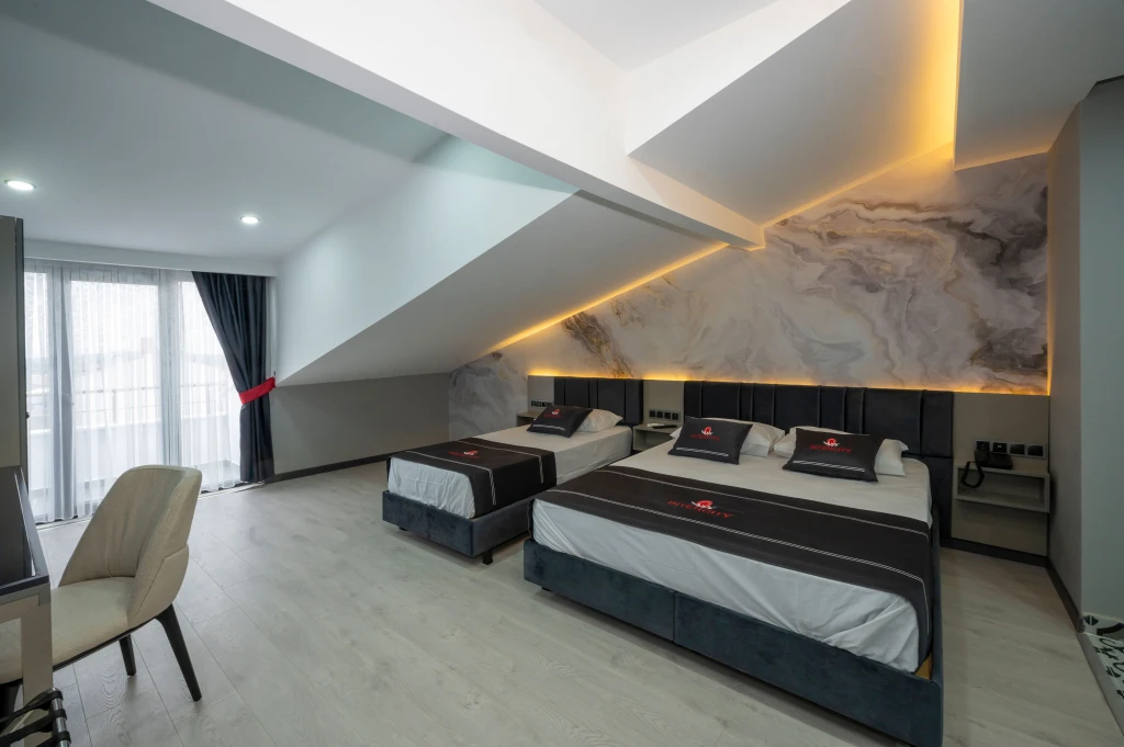Intercity Airport Hotel