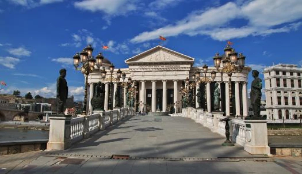 Tour elegante de los Balcanes para kosovares desde Ankara