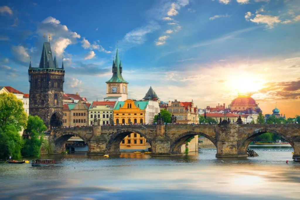 Türk Hava Yolları ile Prag & Viyana & Budapeşte Turu 