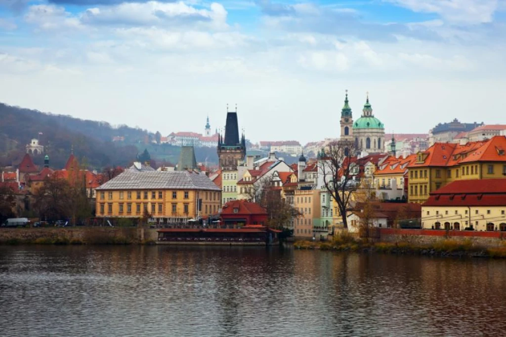 Türk Hava Yolları ile Prag & Viyana & Budapeşte Turu 