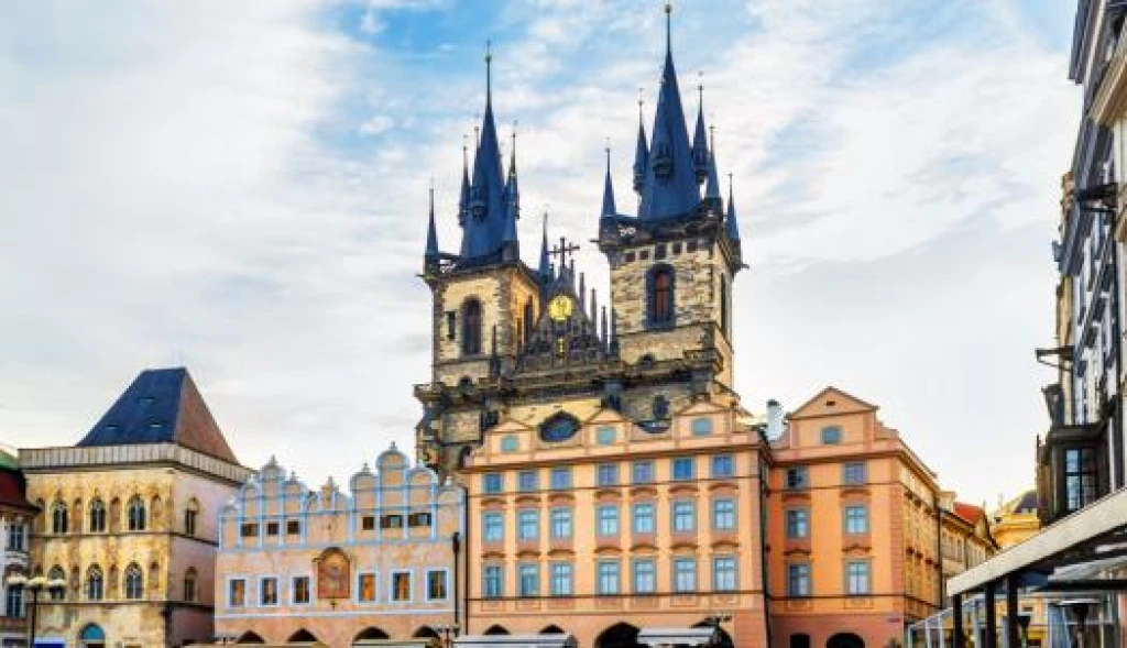 Türk Hava Yolları ile Prag & Viyana & Budapeşte Turu 