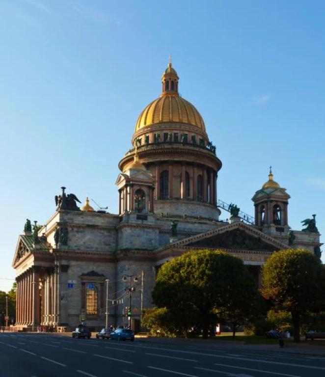 Pegasus Hava Yolları ile St. Petersburg & Moskova Turu