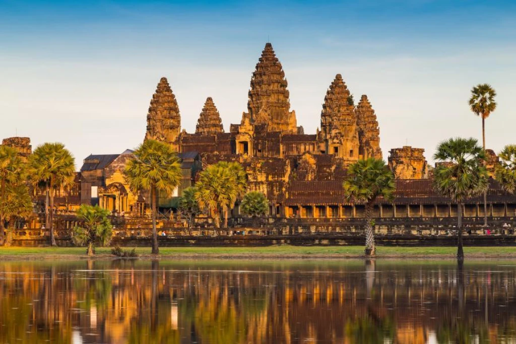 Elegant Vietnam & Laos & Cambodia Tour