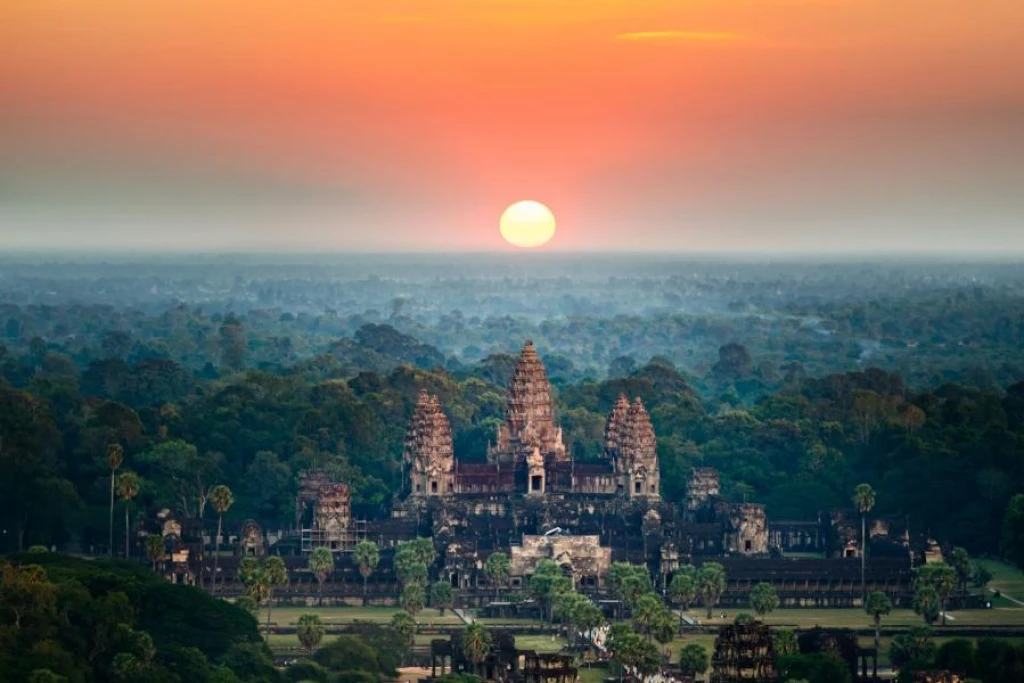 Elegant Vietnam & Laos & Cambodia Tour