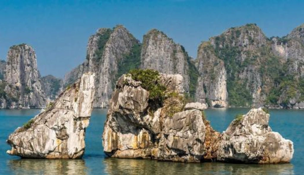 Elegant Vietnam & Laos & Cambodia Tour