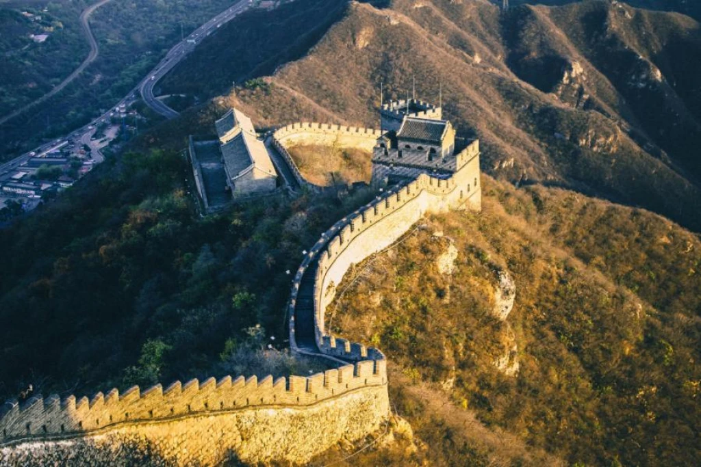 Elegant Legendary Chinese Empire Beijing & Xi’an & Luoyang & Zhengzhou & Shanghai - with Emirates Airlines