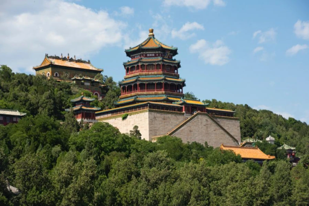 Elegant Legendary Chinese Empire Beijing & Xi’an & Luoyang & Zhengzhou & Shanghai - with Emirates Airlines