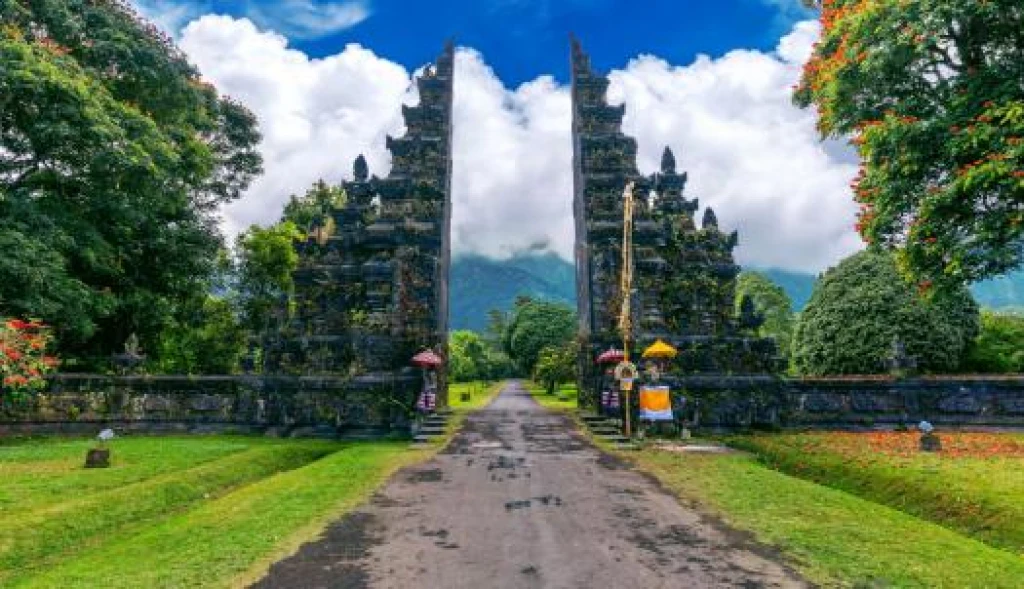 Tour elegante por Ubud y Bali