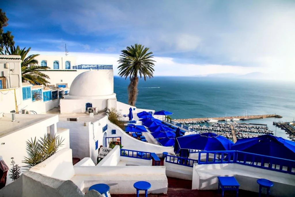 Elegant Sahara Desert and Tunisia Treasures Tour with Turkish Airlines