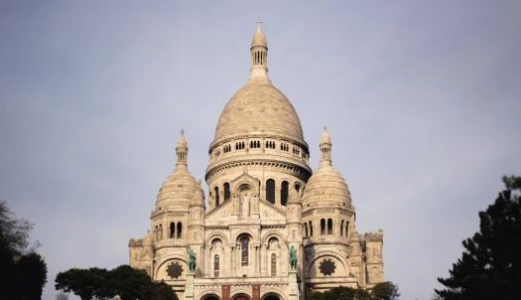 Pegasus Hava Yolları ile Paris Turu