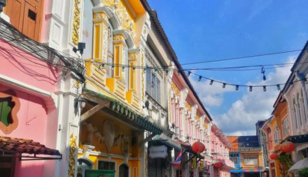 Elegant Bangkok & Phuket & Pattaya Tour