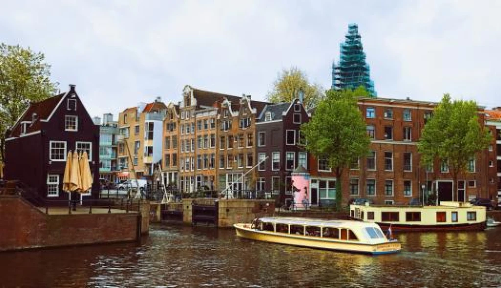 Pegasus Hava Yolları ile Amsterdam Turu