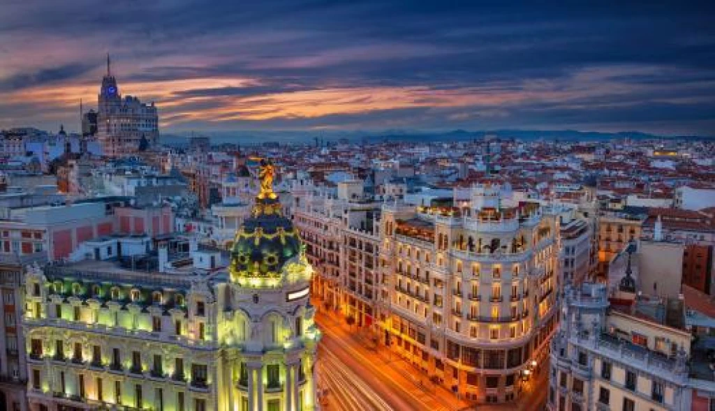 Pegasus Hava Yolları ile Elegant Madrid Valencia Barcelona Turu