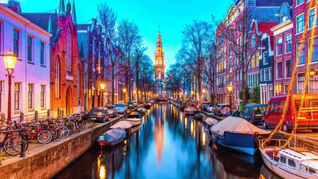 Pegasus Airlines Elegant Benelux & Paris & Alsace Tour (AMS-BSL)
