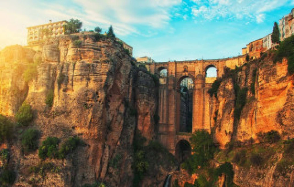 Pegasus Airlines Elegant Spain & Andalusia Tour (MAD-BCN)