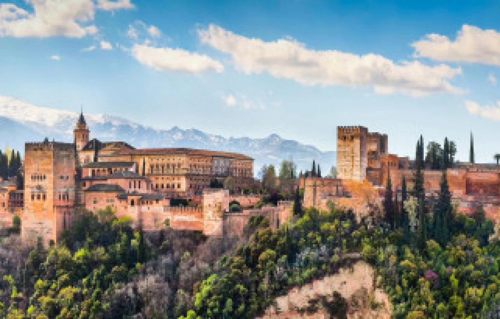 Pegasus Airlines Elegant Spain & Andalusia Tour (BCN-MAD)