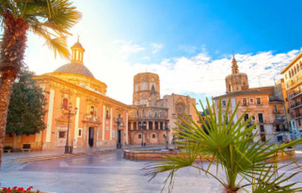 Pegasus Airlines Elegant Spain & Andalusia Tour (BCN-MAD)