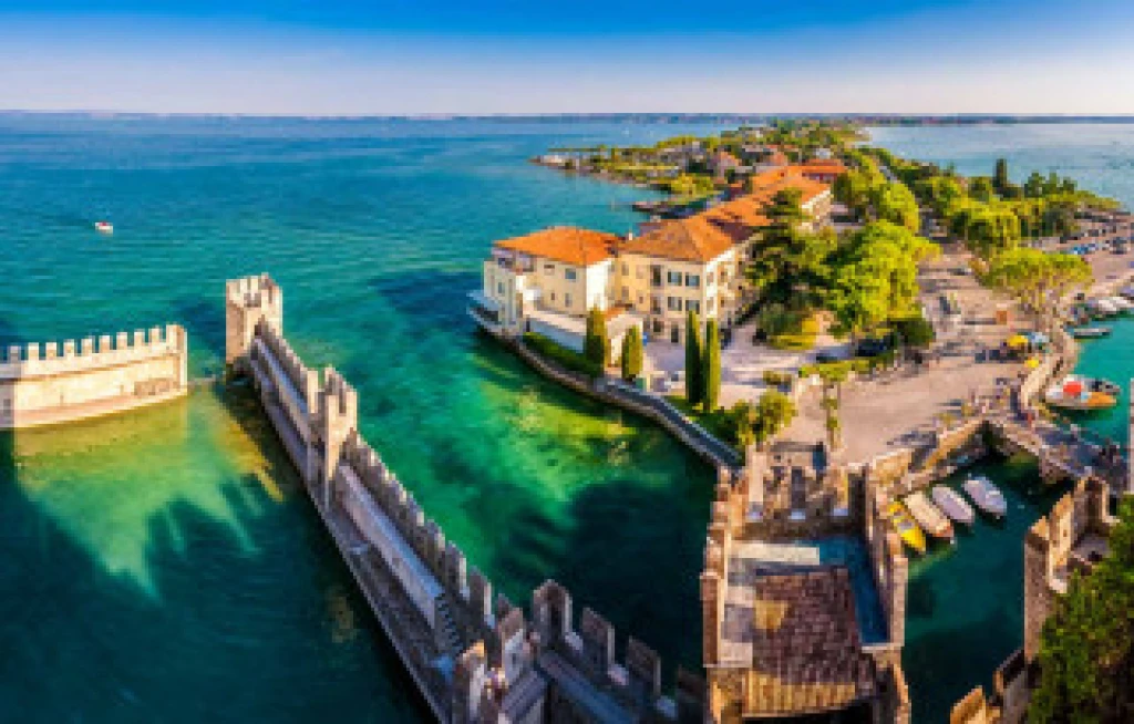 İzmir Çıkışlı Elegant İtalya