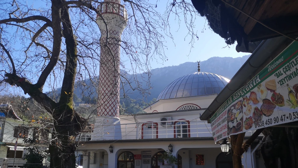 Dorf-Tour in Marmaris mit Wasserfällen und Jesus-Strand