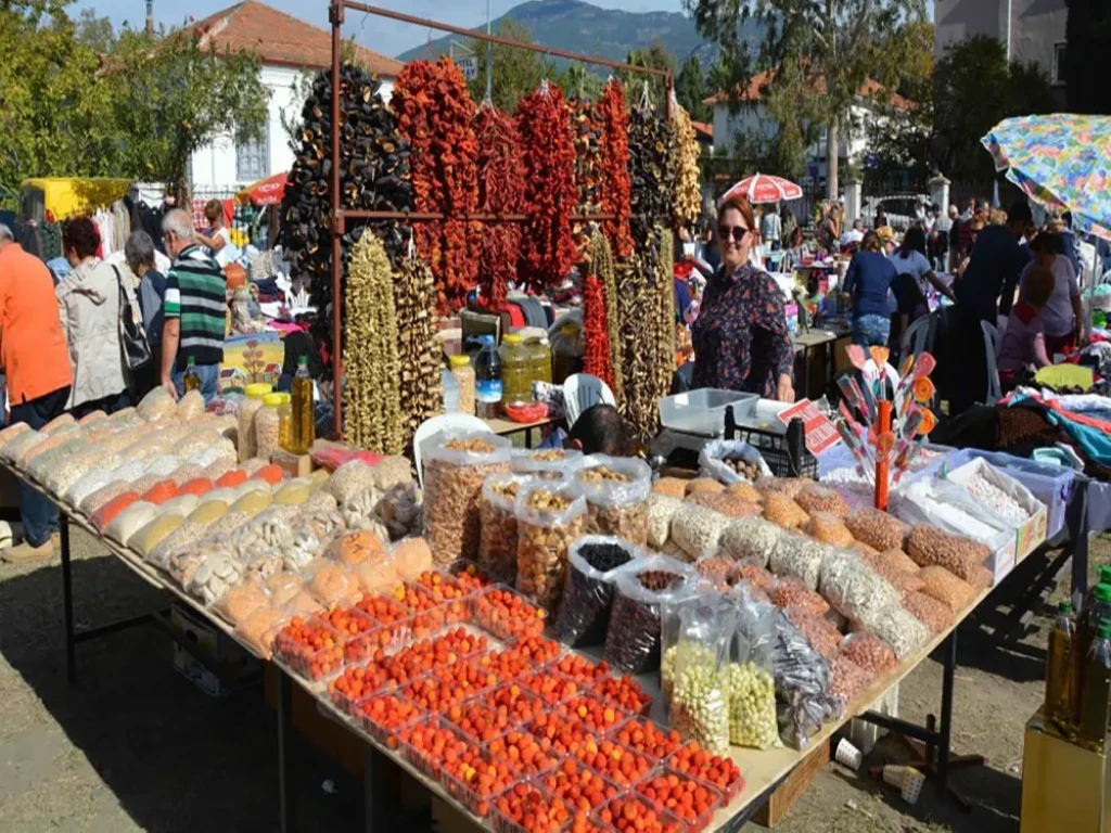 Marmaris Yuvarlakçay Tour with Lunch & Akyaka River Cruise with Lunch