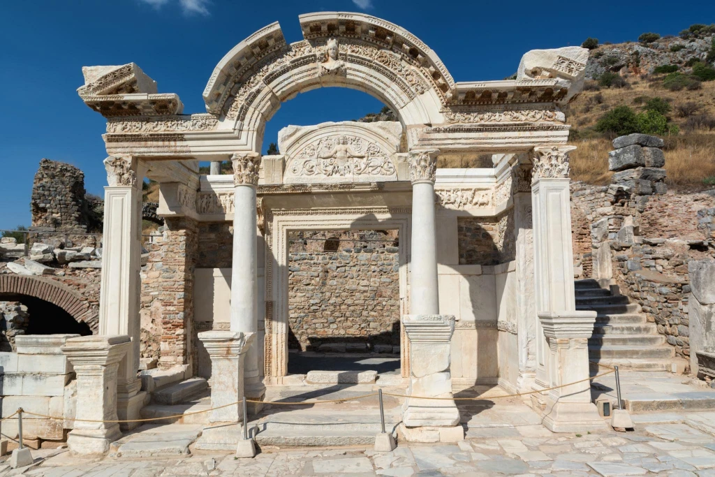 8ήμερη Περιήγηση Αρχαίας Ιατρικής & Θεραπείας από την Κωνσταντινούπολη με Πτήση | Ασκληπιείο, Ναοί Θεραπείας & Ανατολιακή Κληρονομιά
