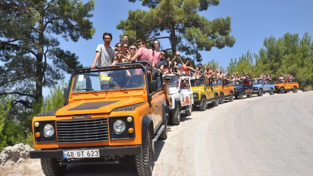 Safari in jeep a Marmaris, cascata e tour della spiaggia di Gesù