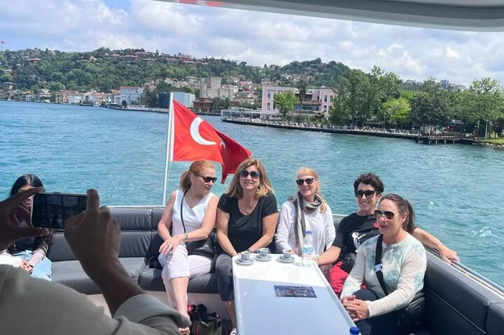 Croisière VIP sur le Bosphore l'après-midi