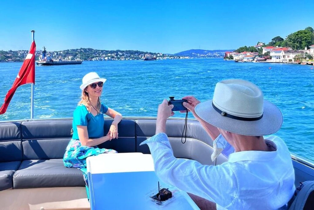 Croisière VIP sur le Bosphore l'après-midi